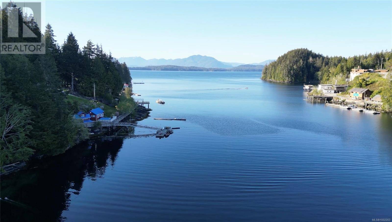 Bamfield, BC V0R1B0,167 Regent ST #7