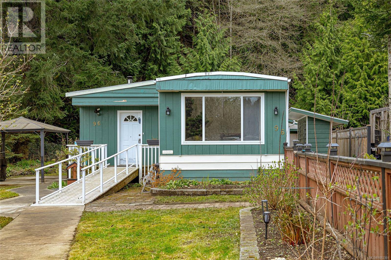 Langford, BC V9B4H2,2500 Florence Lake RD #96