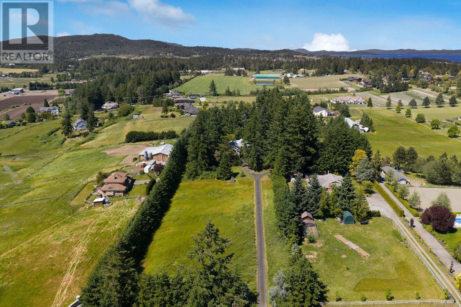 Central Saanich, BC V8M1X9,1922 Meadowbank Rd