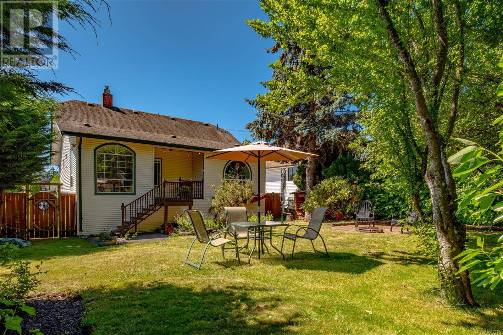 Nanaimo, BC V9S1C1,536 Bradley St