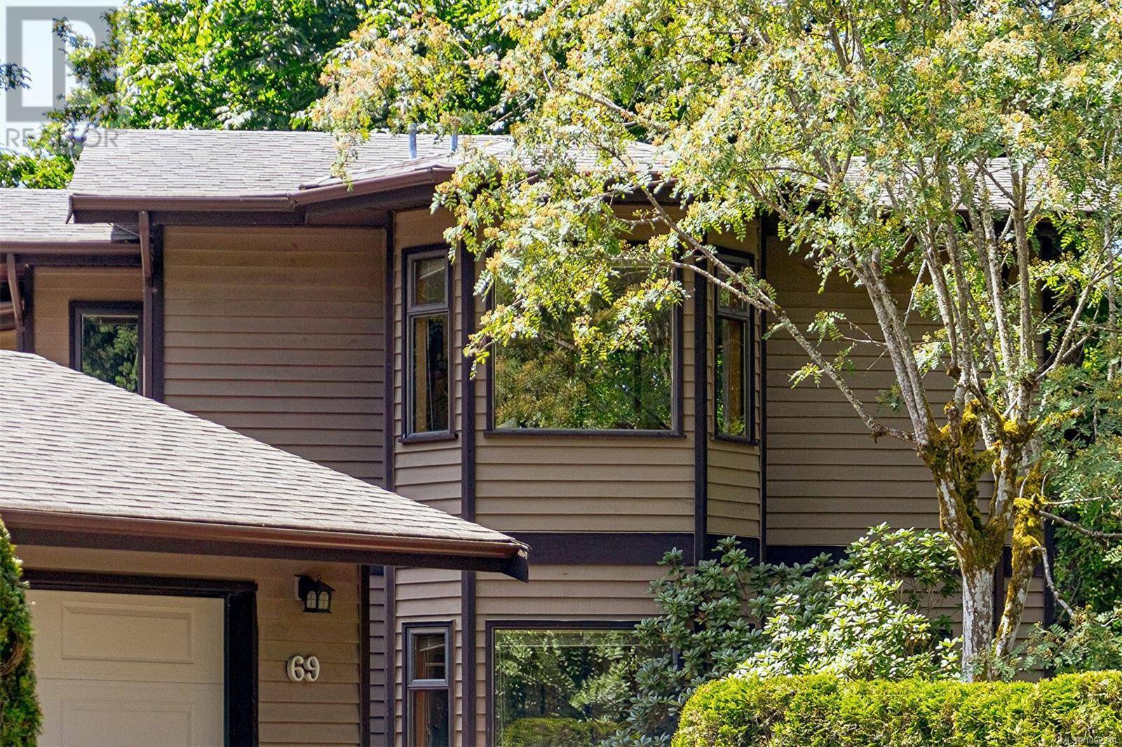 North Saanich, BC V8L4R4,1255 Wain RD #69