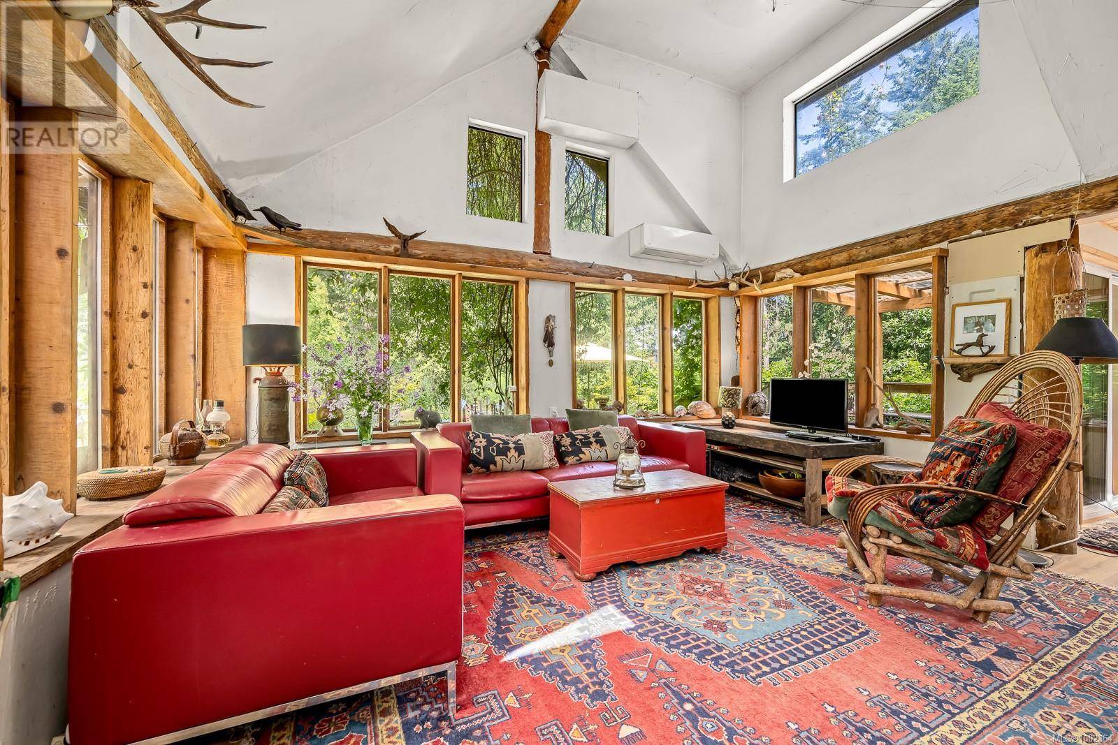 Hornby Island, BC V0R1Z0,7555 Central Rd