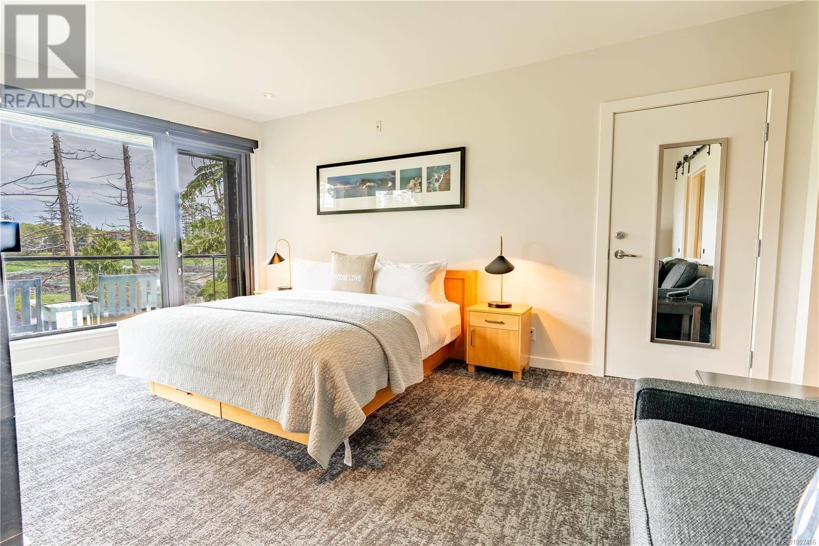 Ucluelet, BC V0R3A0,596 Marine DR #204