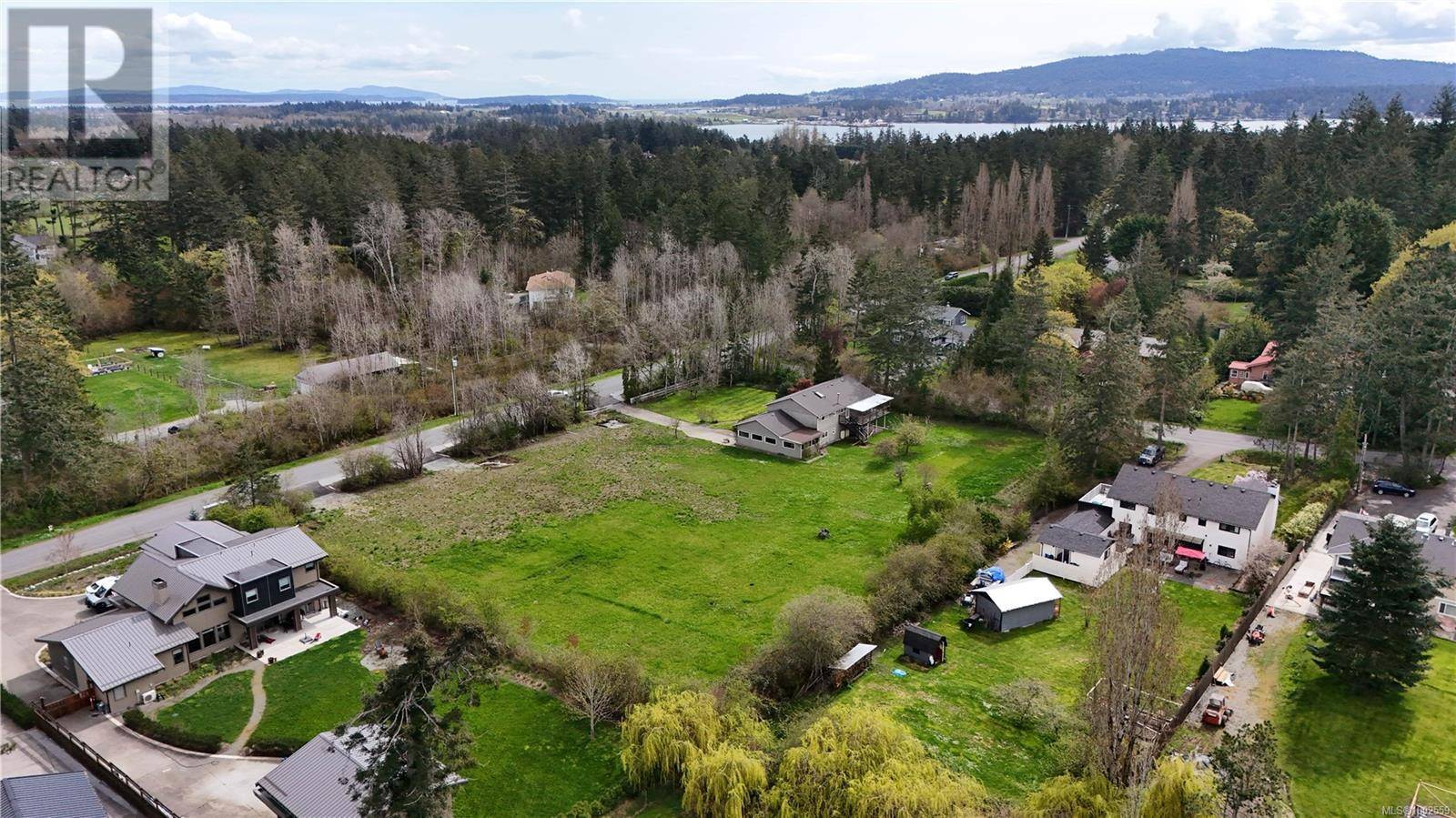 North Saanich, BC V8C3C2,10826 Derrick Rd
