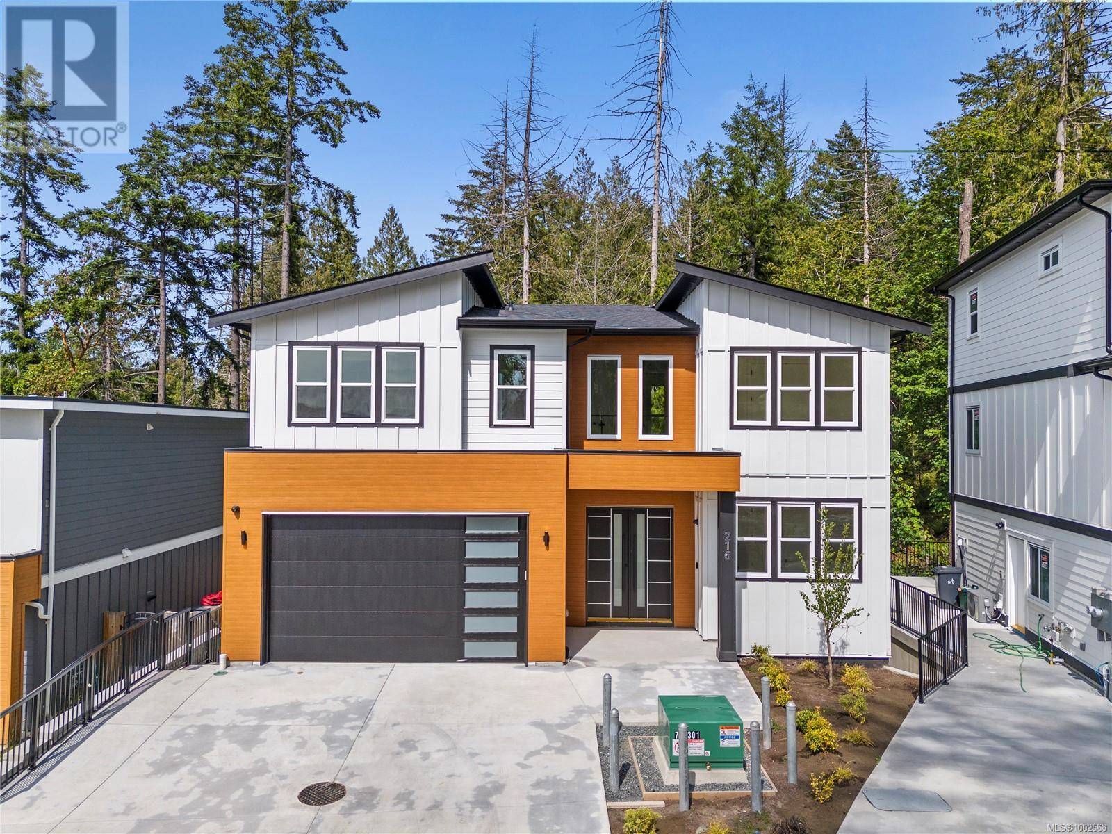 Langford, BC V9B5N2,216 Lone Oak Pl