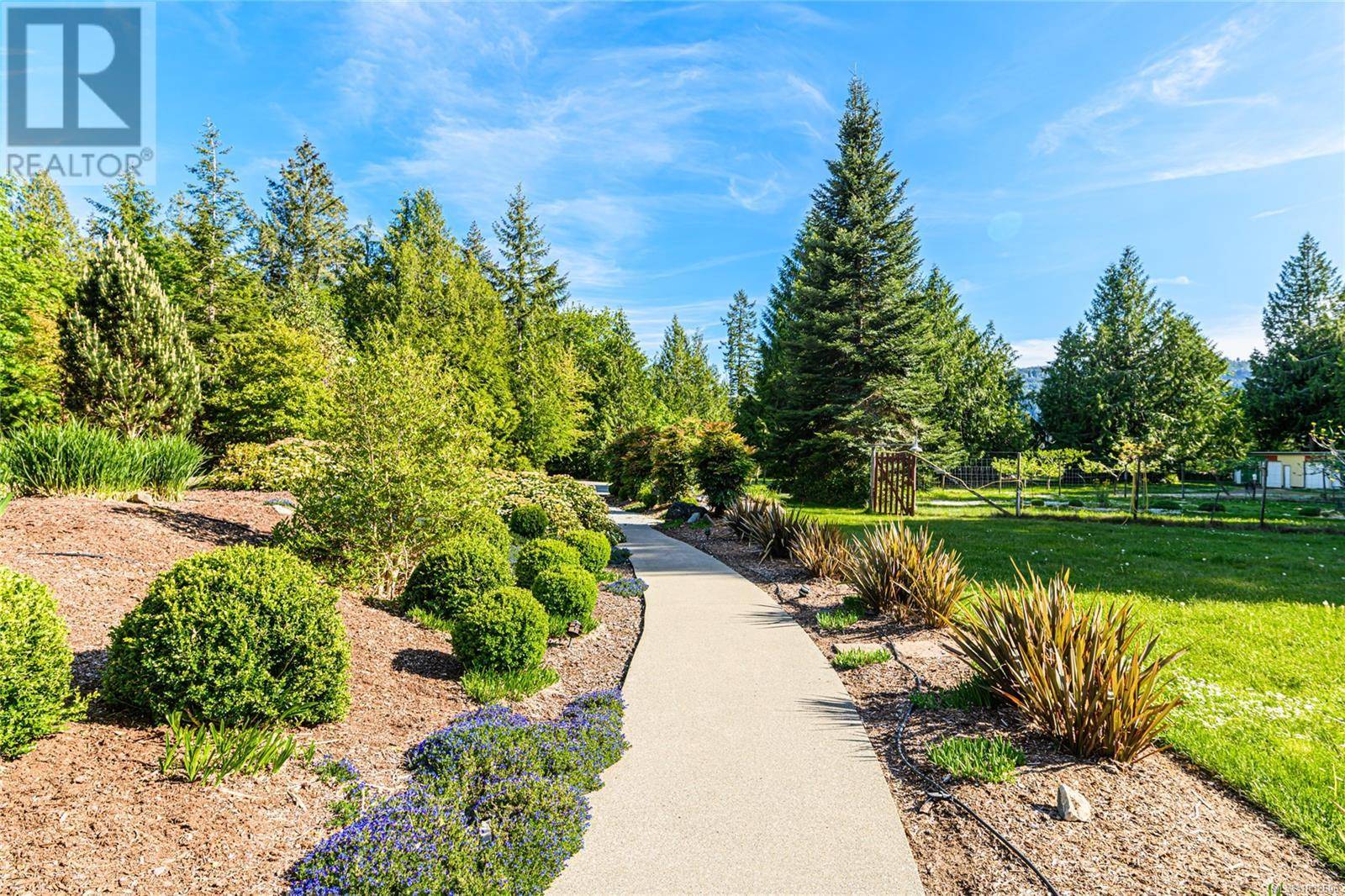 Salt Spring, BC V8K1C7,210 Norton Rd