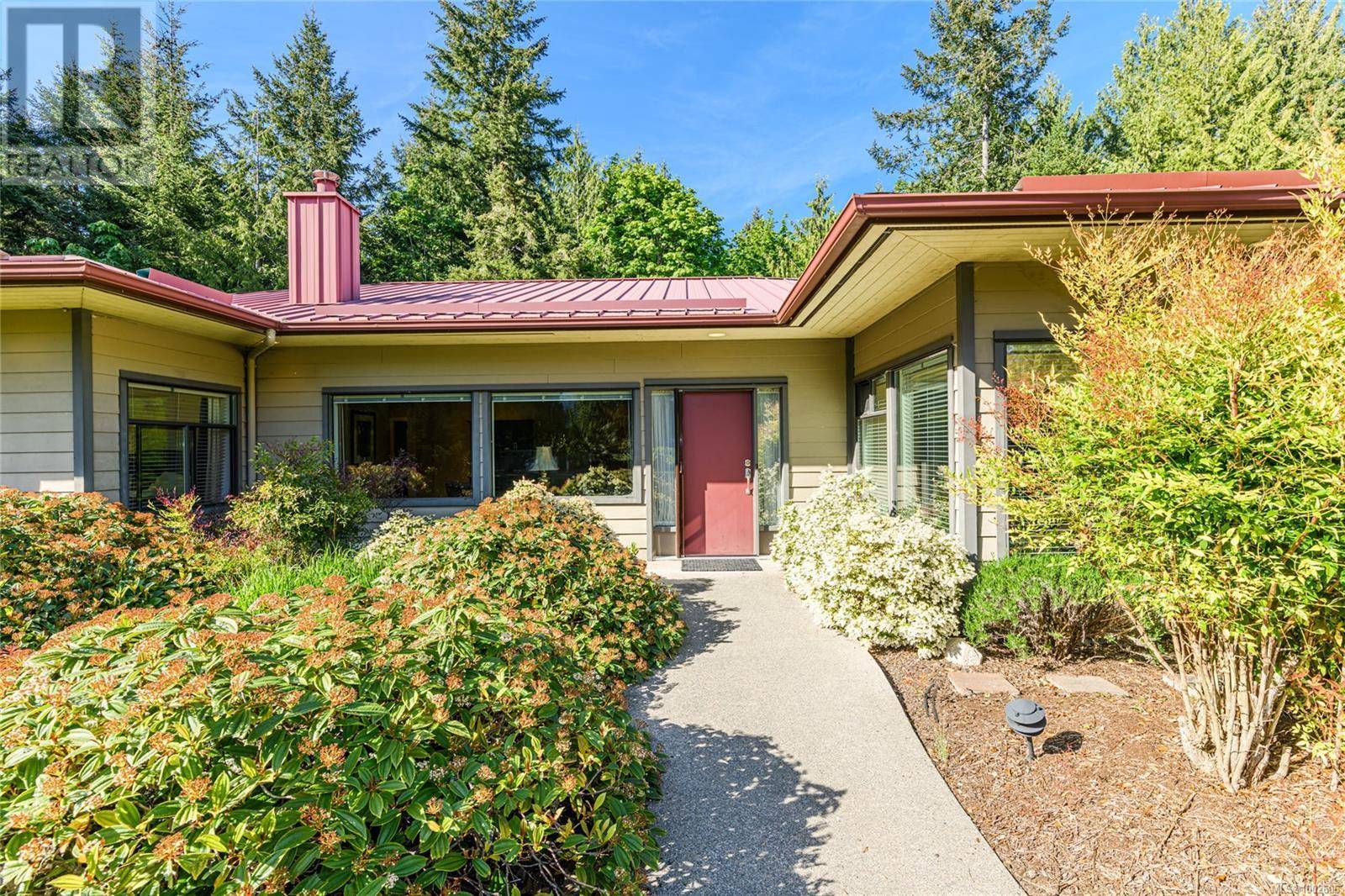 Salt Spring, BC V8K1C7,210 Norton Rd