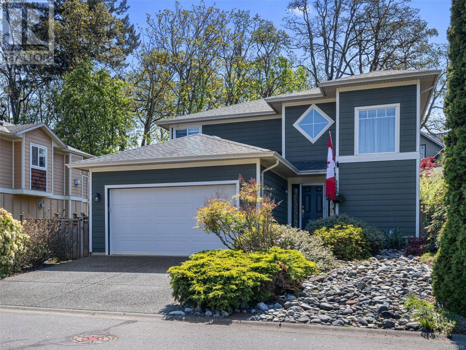 Saanich, BC V8X5K4,4135 Rockhome Gdns