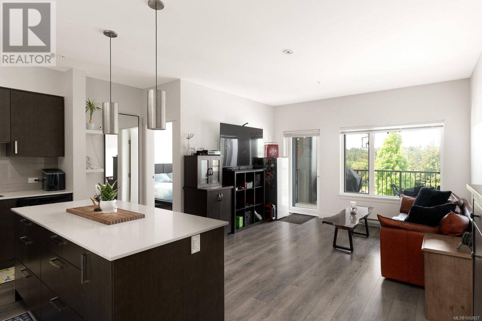 View Royal, BC V9C0H6,290 Wilfert RD #307