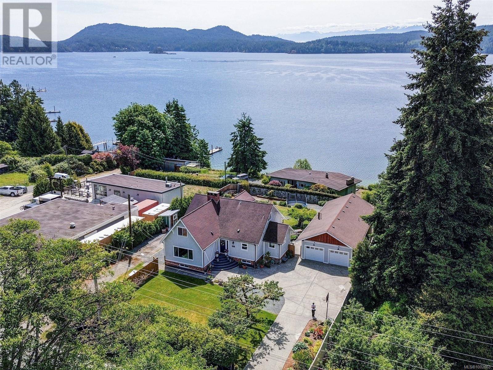 Sooke, BC V9Z0C3,5877 Sooke Rd