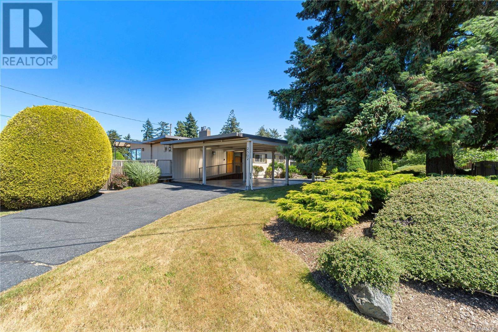Nanaimo, BC V9S4K9,2502 Holyrood Dr