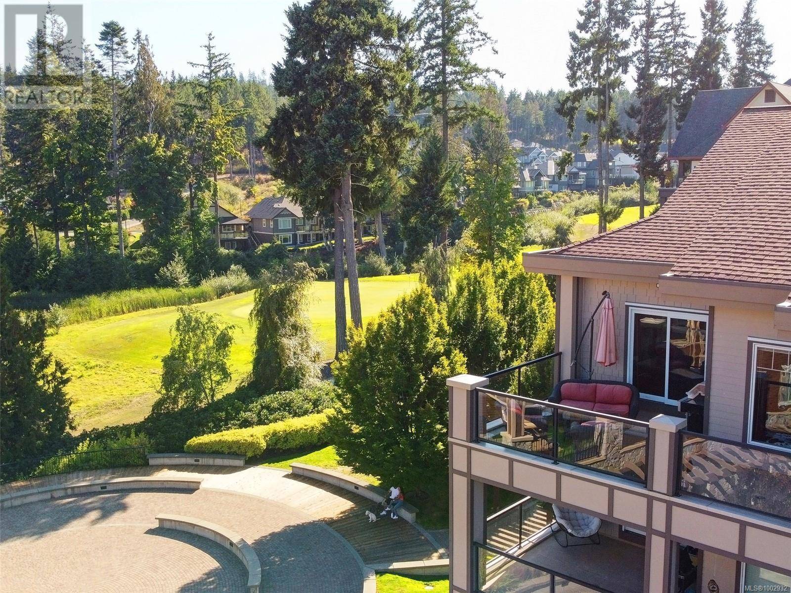 Langford, BC V9B6T9,1335 Bear Mountain Pkwy #401
