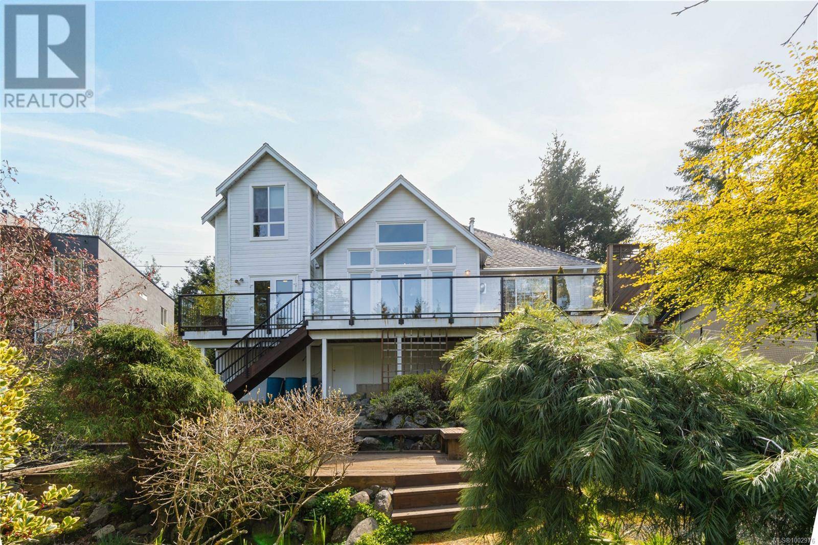 Nanaimo, BC V9R5Z5,1232 College Dr