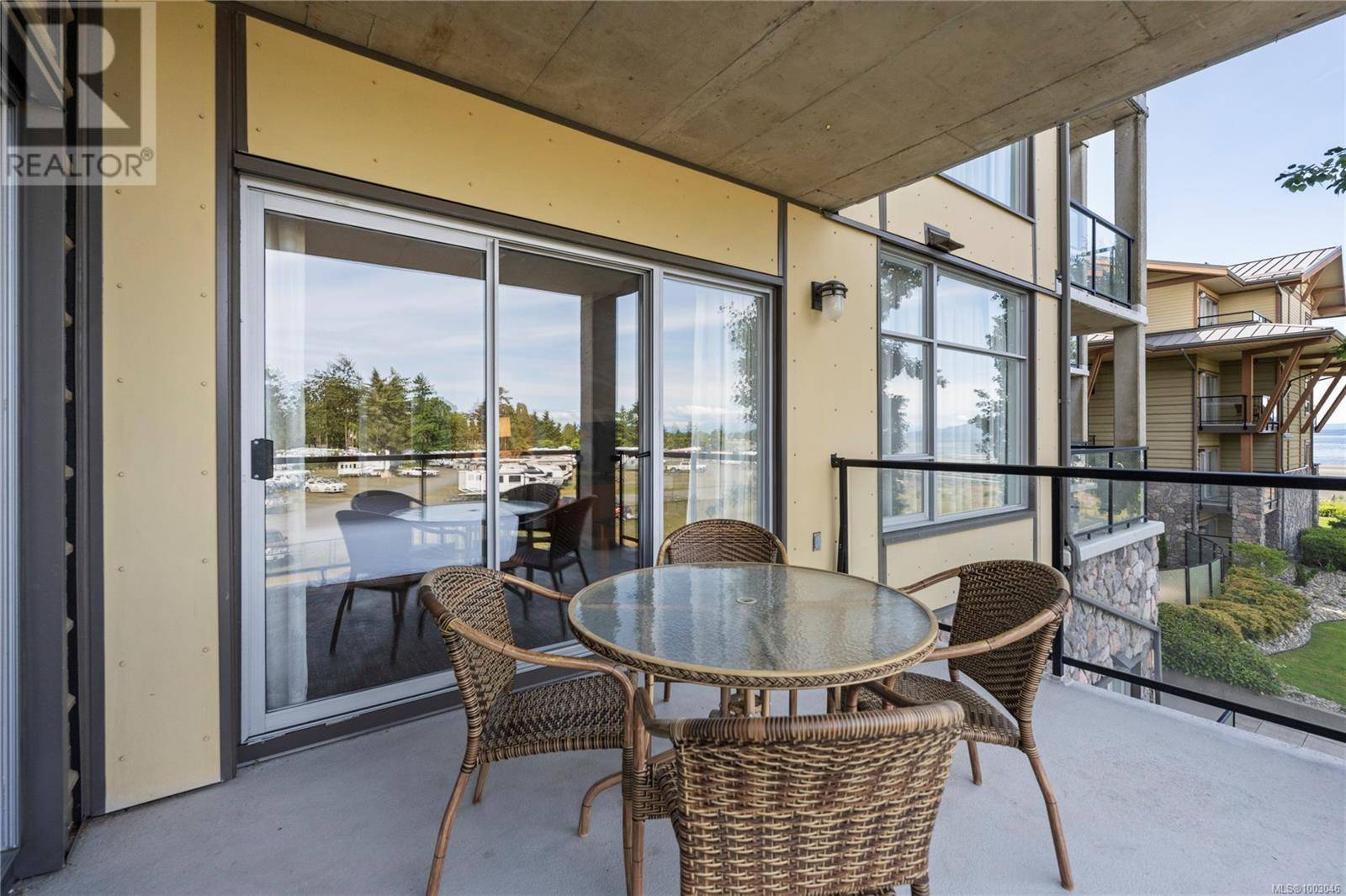 Parksville, BC V9P2H5,181 Beachside DR #206C