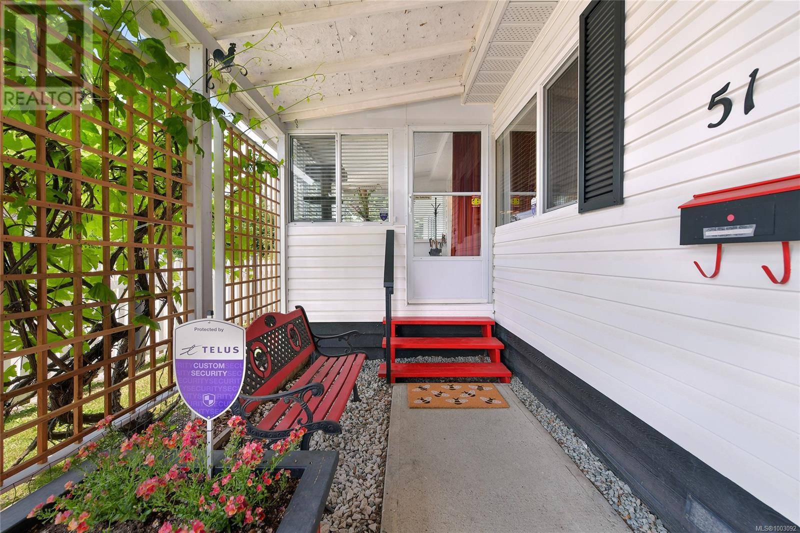 View Royal, BC V9A7A6,1555 Middle RD #51