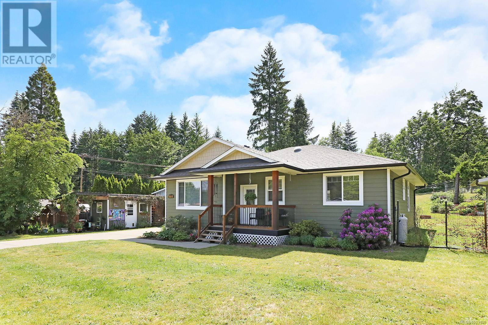 Courtenay, BC V9N9V2,3050/3048 Bood Rd