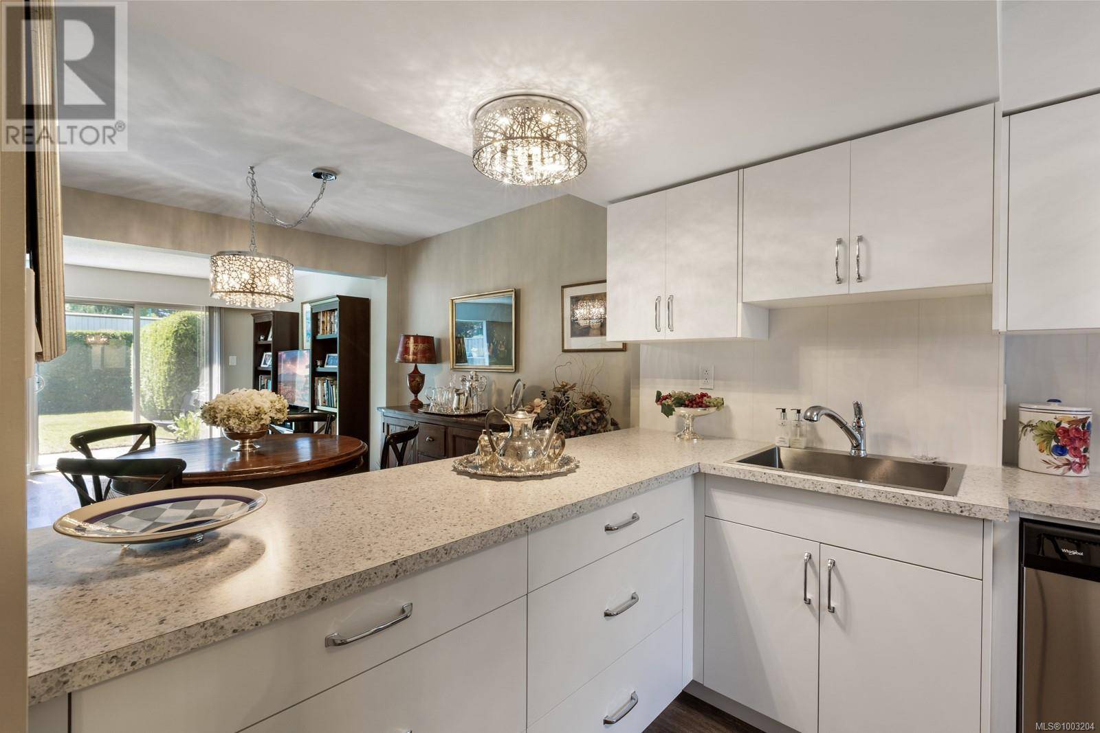 Comox, BC V9M3H8,1537 Noel AVE #101