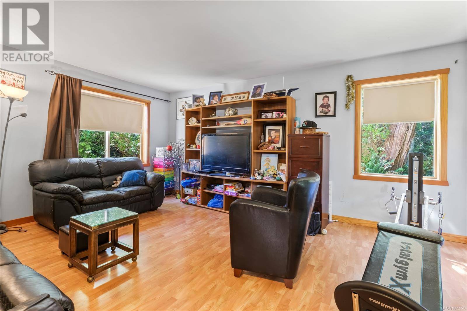 Ucluelet, BC V0R3A0,1626 Holly CRES #7