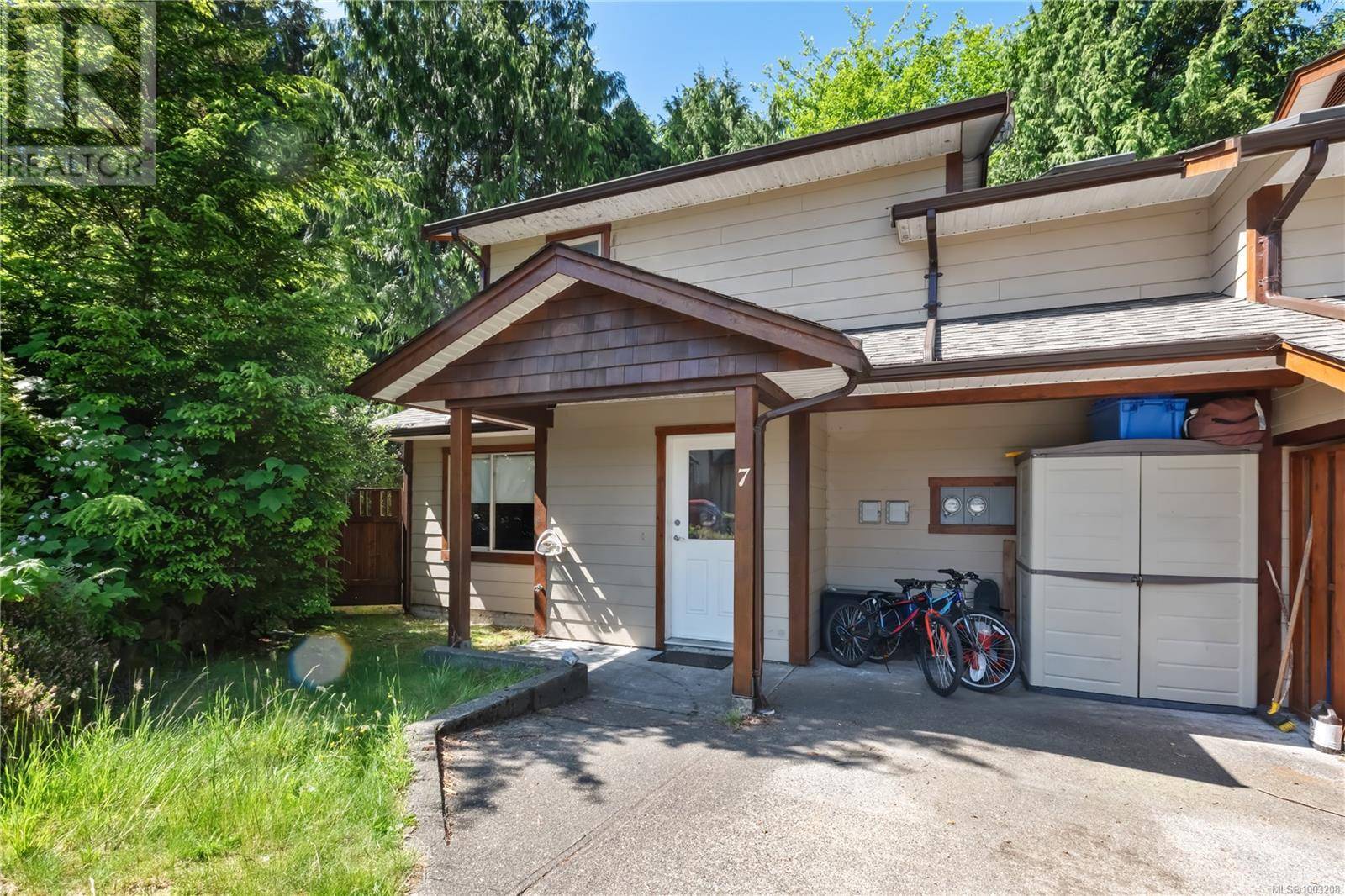 Ucluelet, BC V0R3A0,1626 Holly CRES #7