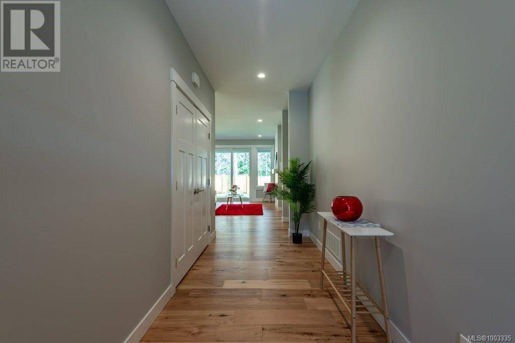 Campbell River, BC V9H0G4,758 Sitka St
