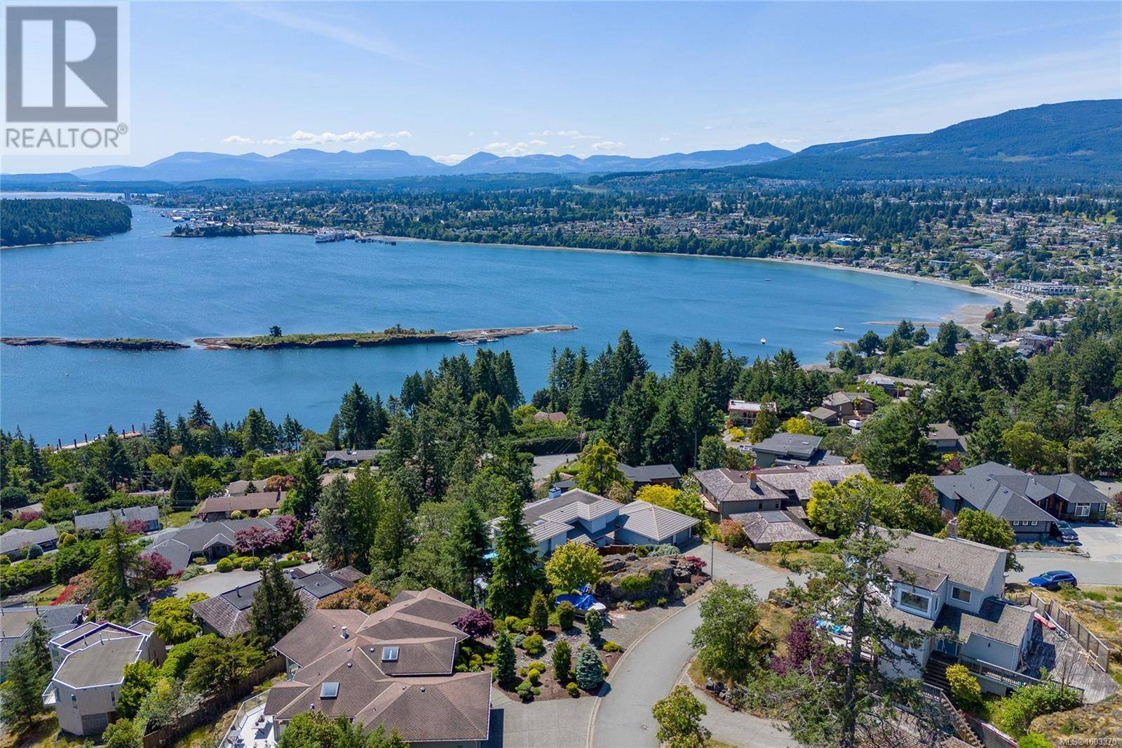 Nanaimo, BC V9T4S4,180 Canterbury Cres