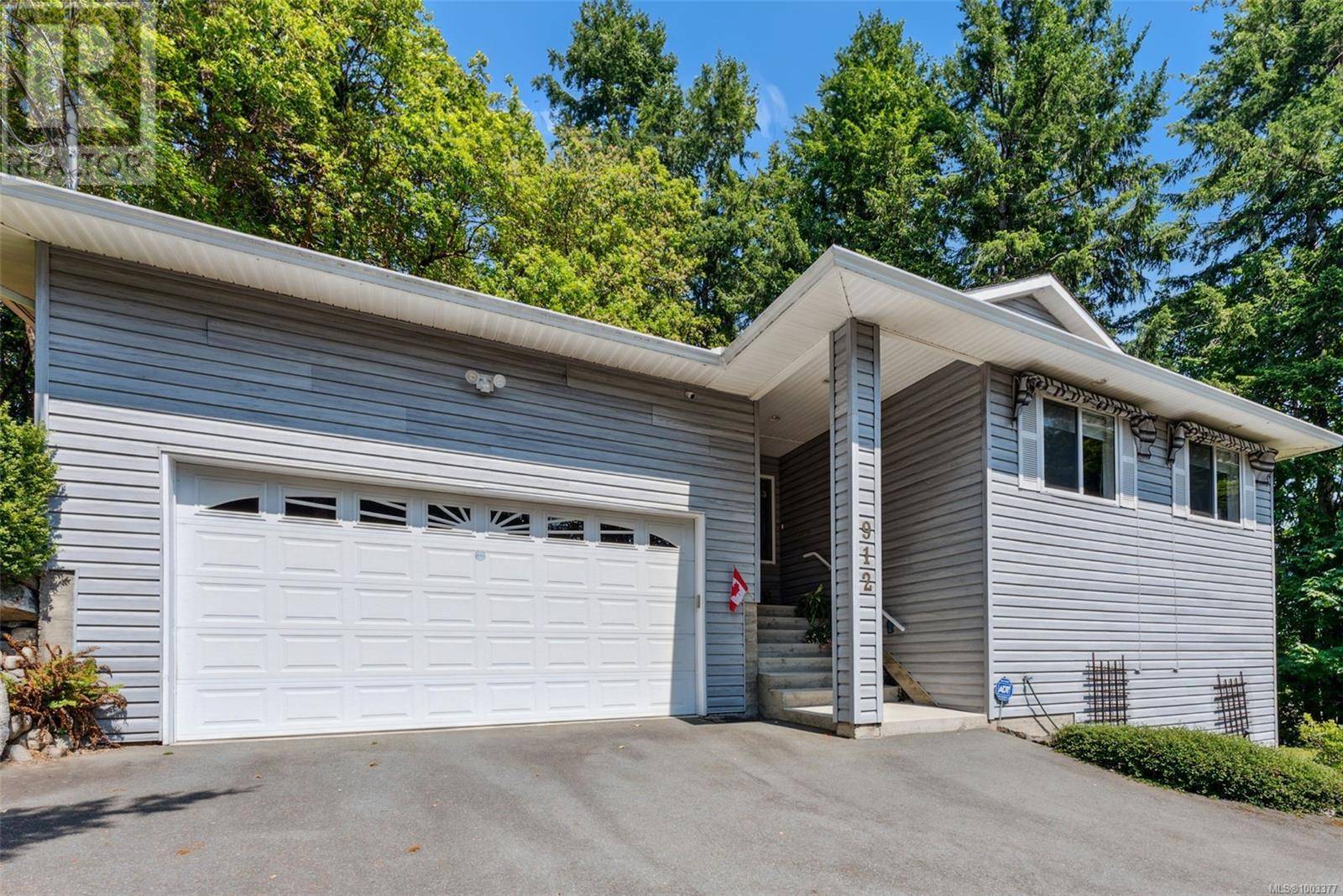Langford, BC V9B4Z6,912 Gade Rd