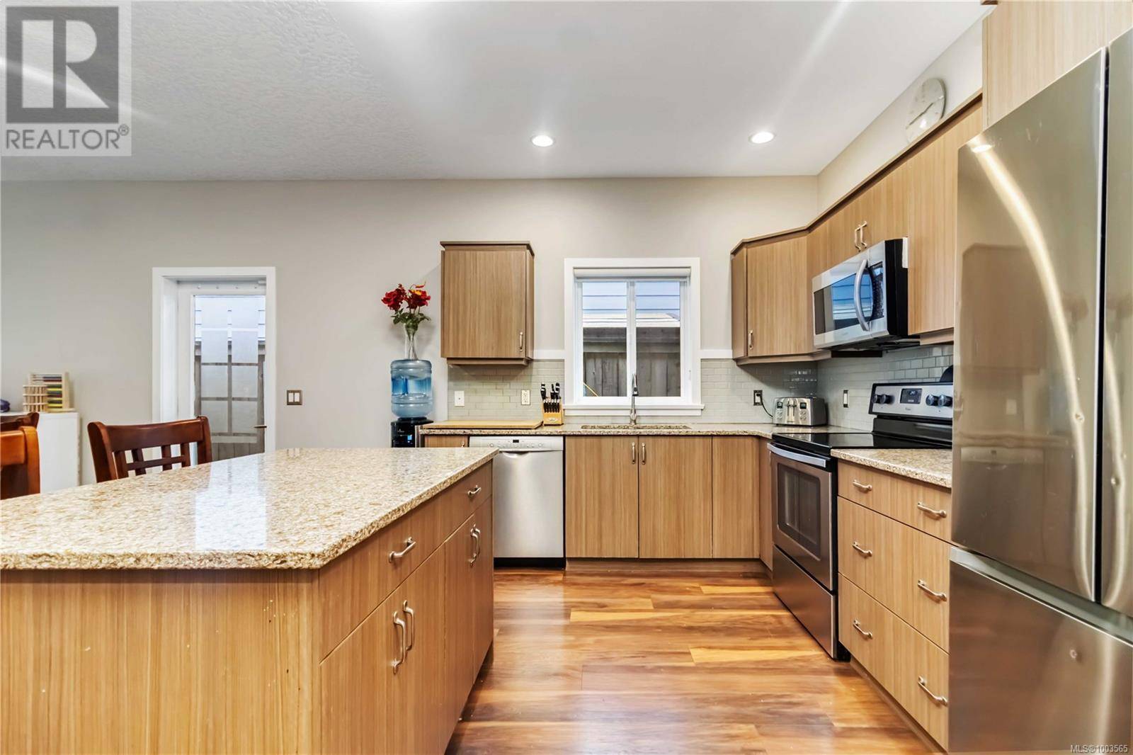 Sooke, BC V9Z1M5,6994 Wright Rd