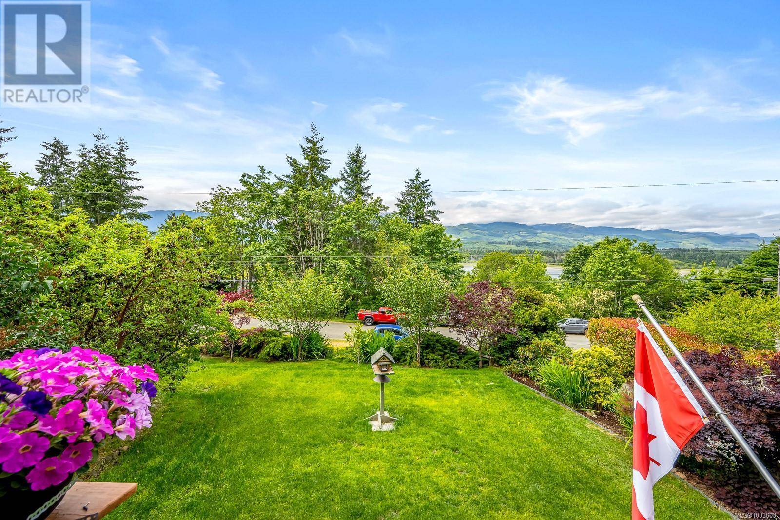Fanny Bay, BC V0R1W0,7692 Tozer Rd