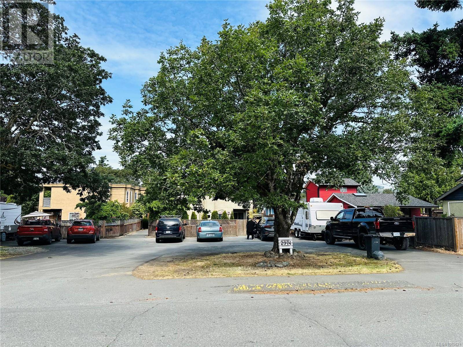 Colwood, BC V9B2K7,2974 Pickford RD #B