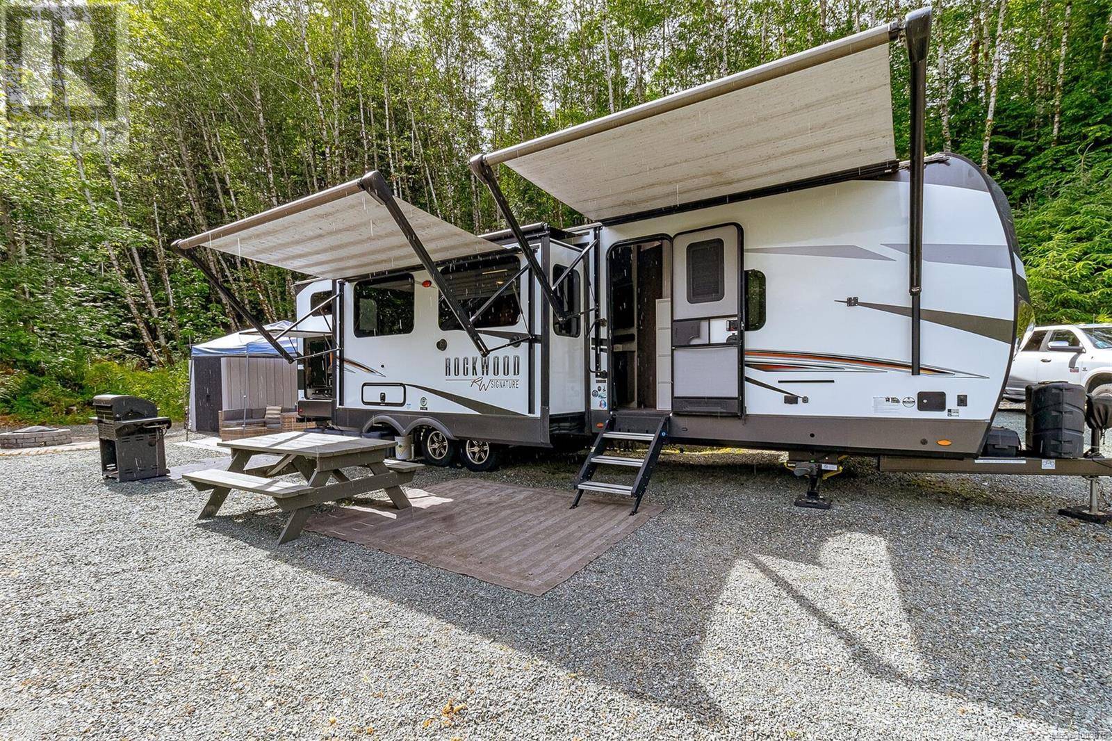 Lake Cowichan, BC V0R2G0,8631 South Shore RD #5