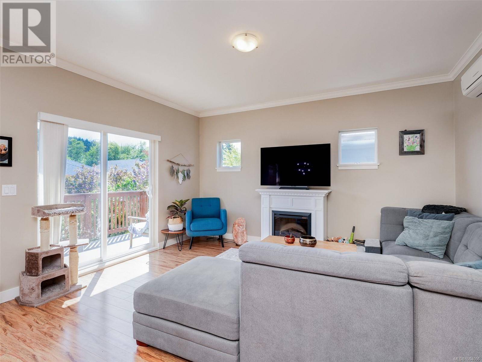 Langford, BC V9C0H3,3307 Merlin Rd