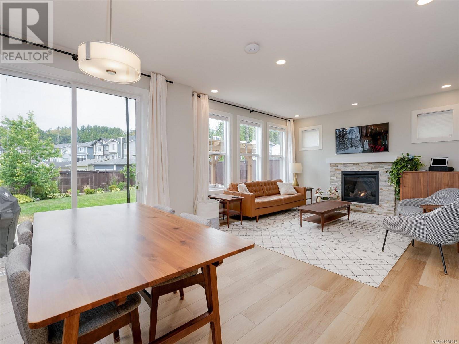 Colwood, BC V0C0P8,3336 Pipit Pl
