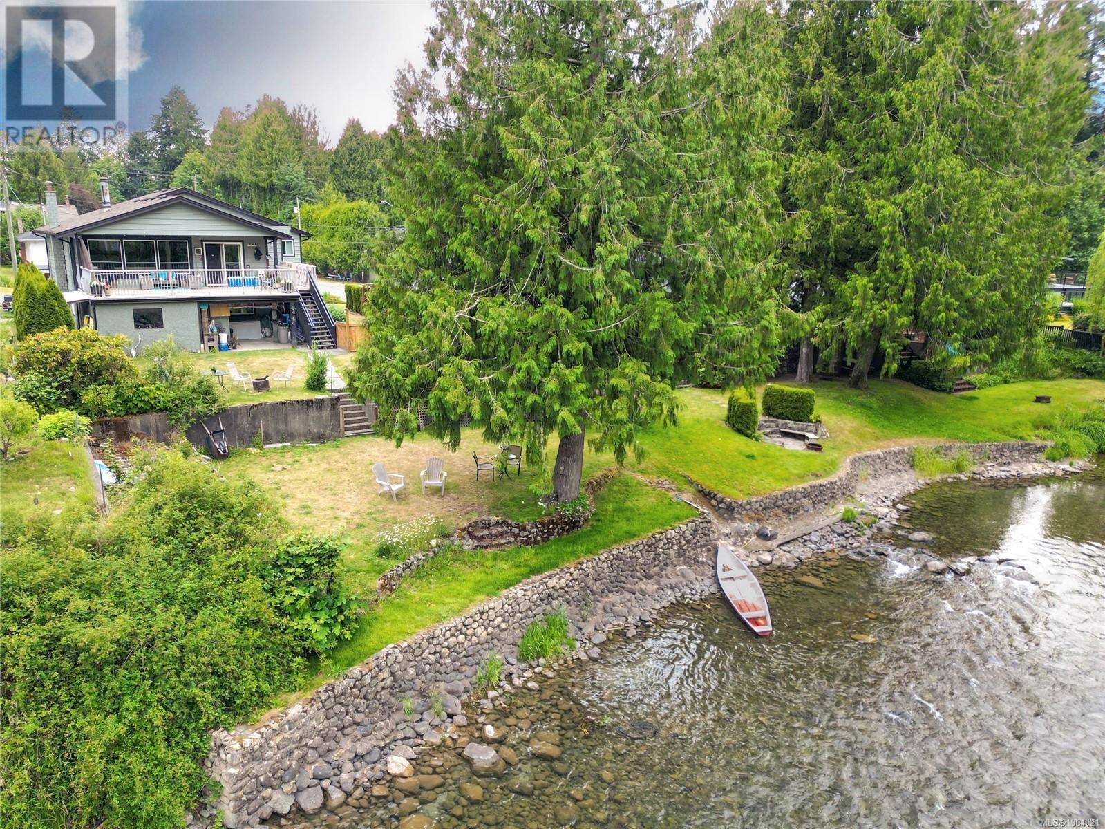 Lake Cowichan, BC V0R2G0,65 Somenos St N