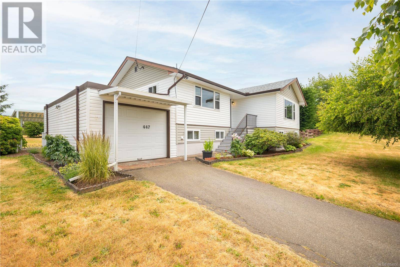 Nanaimo, BC V9R1W3,447 Wharton St