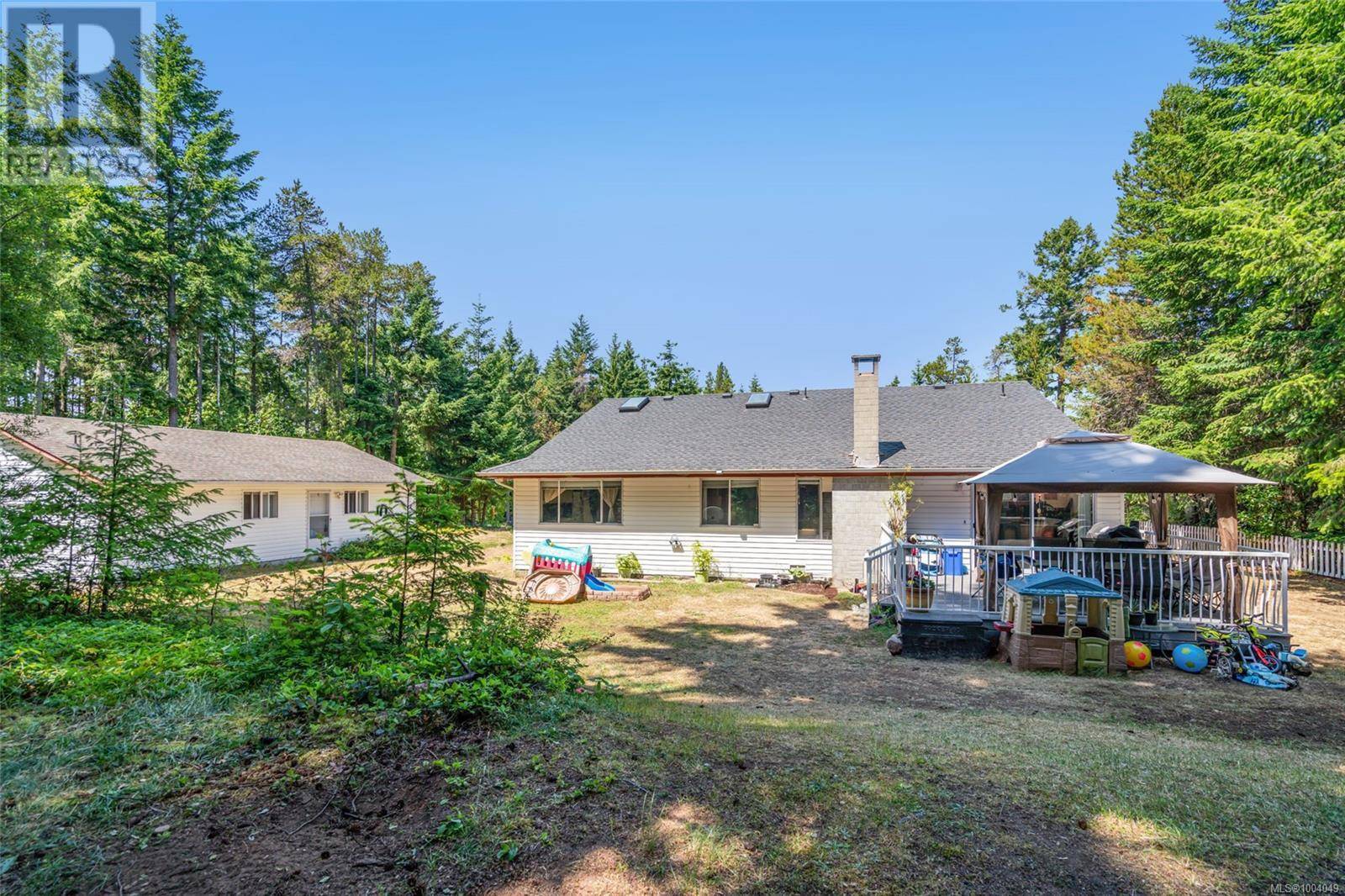 Lantzville, BC V0R2H0,6881 Rosalyn Cres
