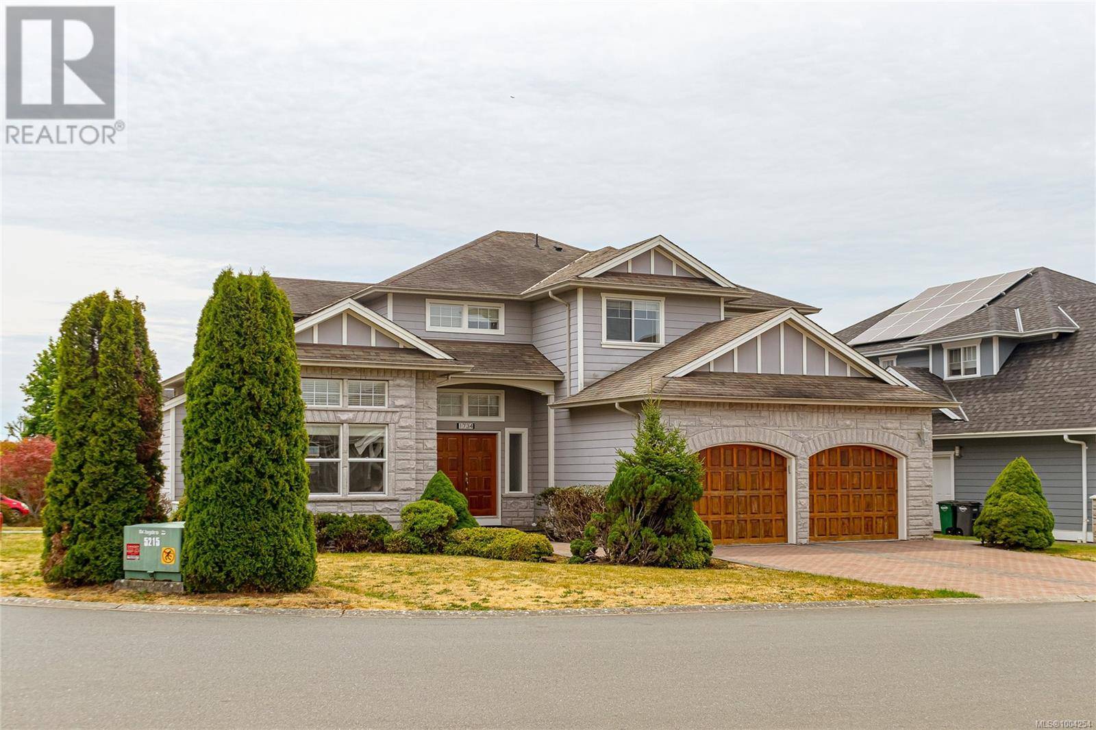 Saanich, BC V8N6N1,1734 Mamich Cir