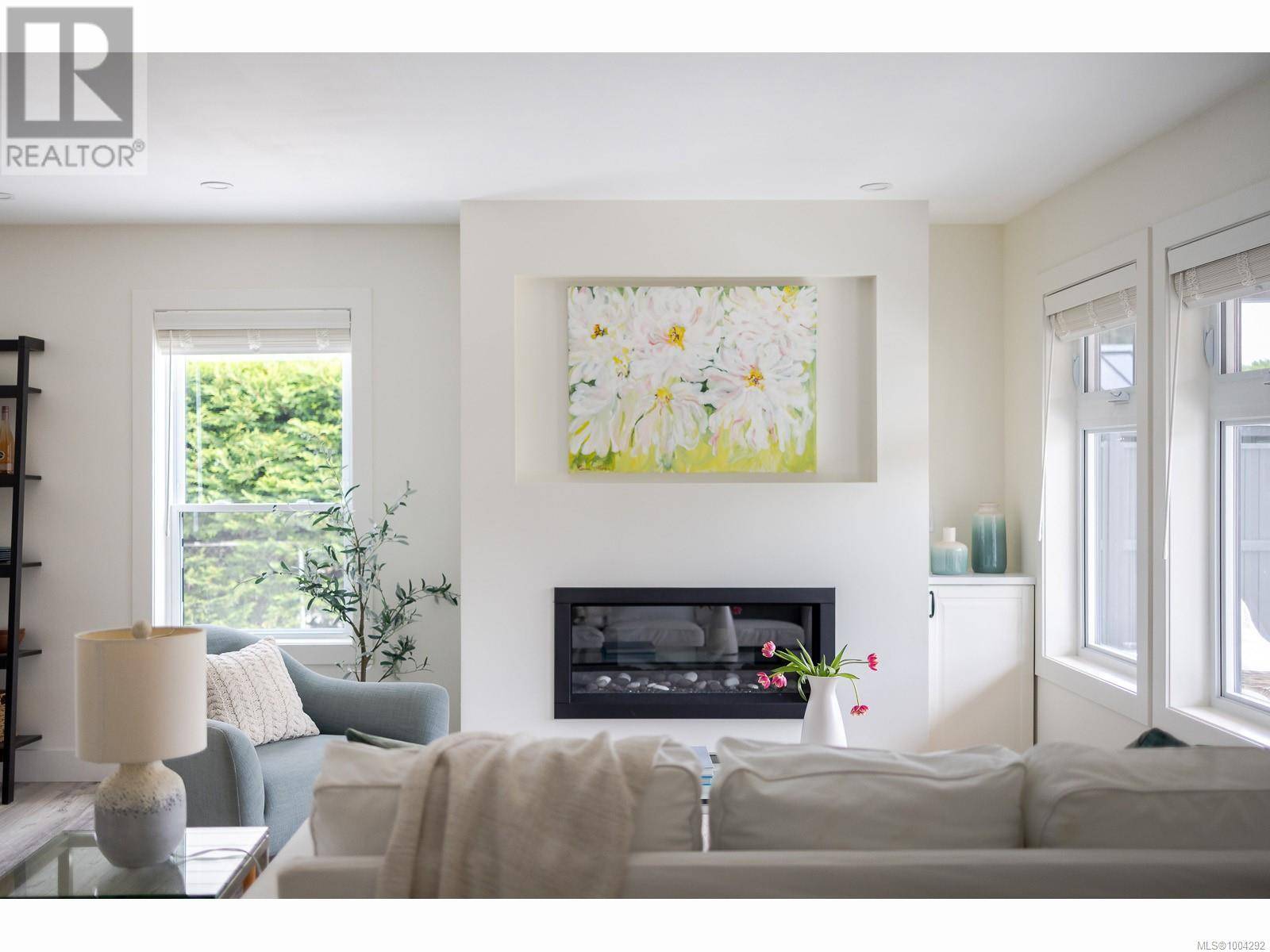Parksville, BC V9P1M1,151 HICKEY Ave