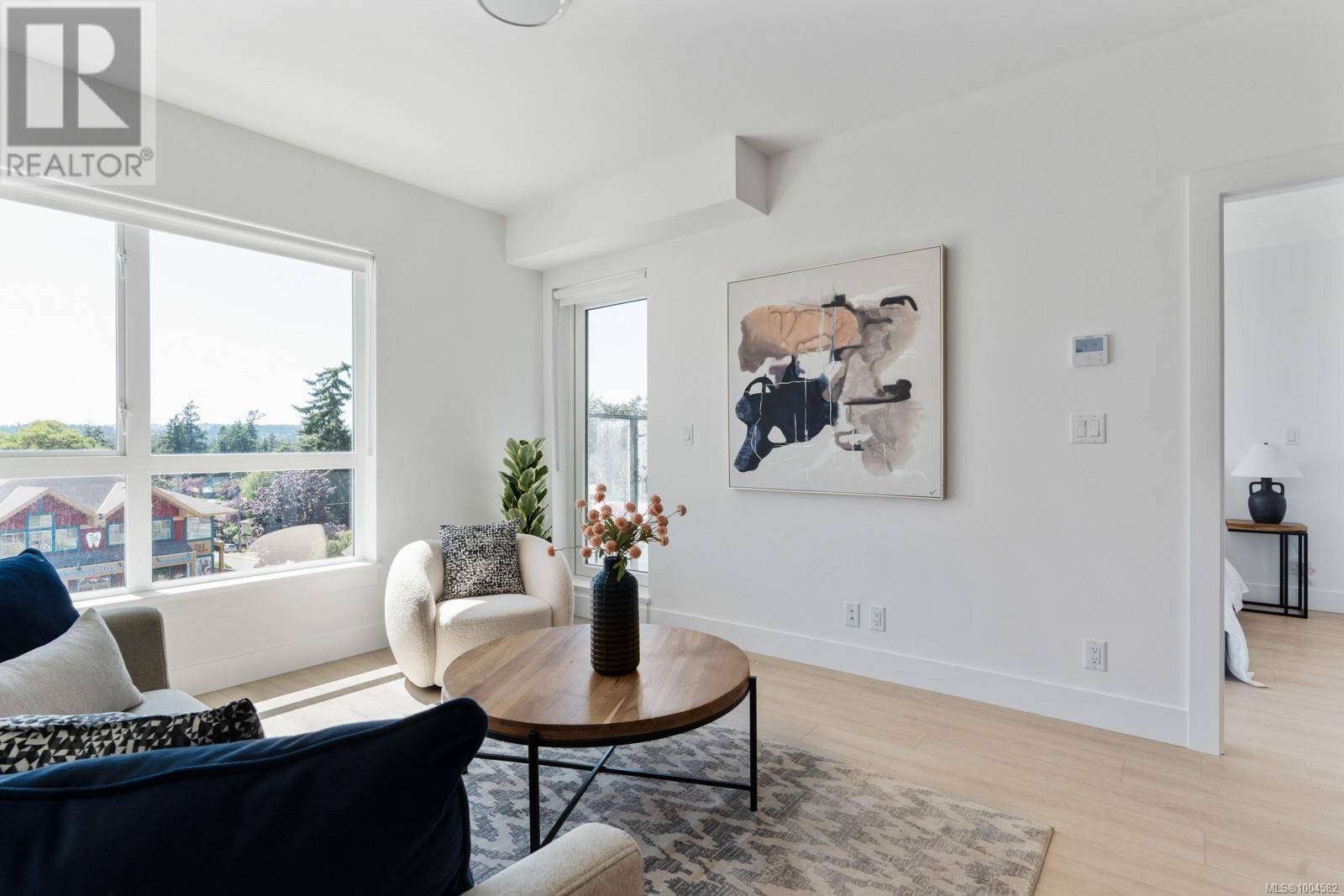 View Royal, BC V9B1S8,258 Helmcken RD #401