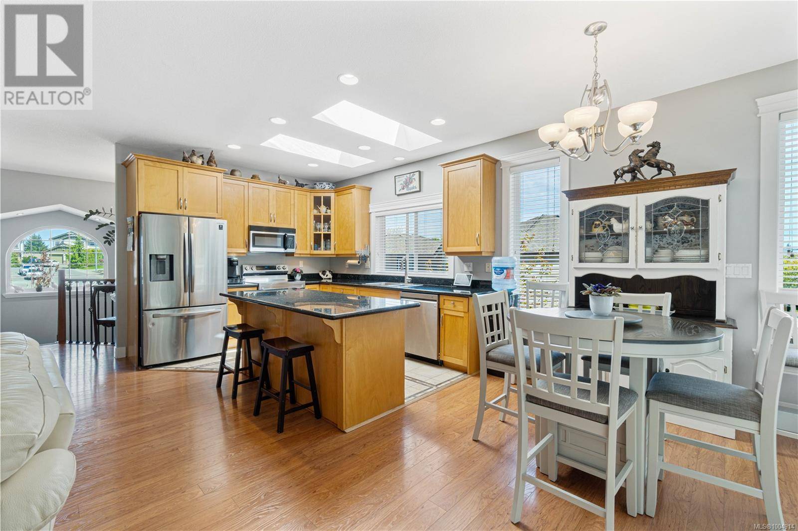 Nanaimo, BC V9R7E1,1343 Thalia Pl