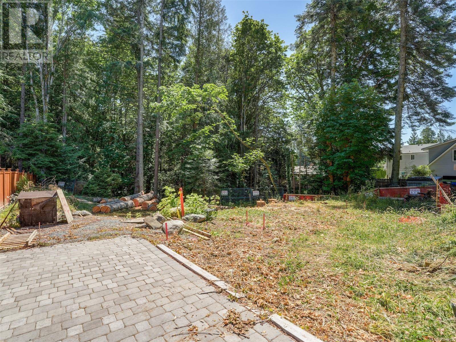 Saanich, BC V8Y1X3,5145 Del Monte AVE #Lot 4