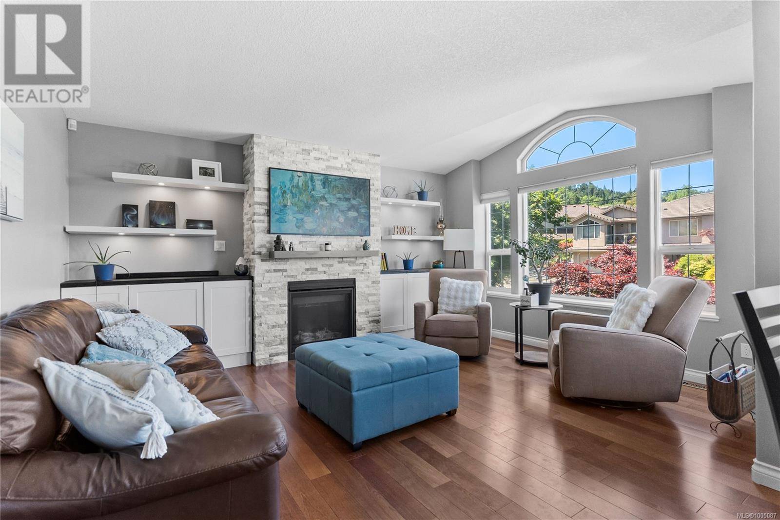 Nanaimo, BC V9V1R4,5338 Bayshore Dr
