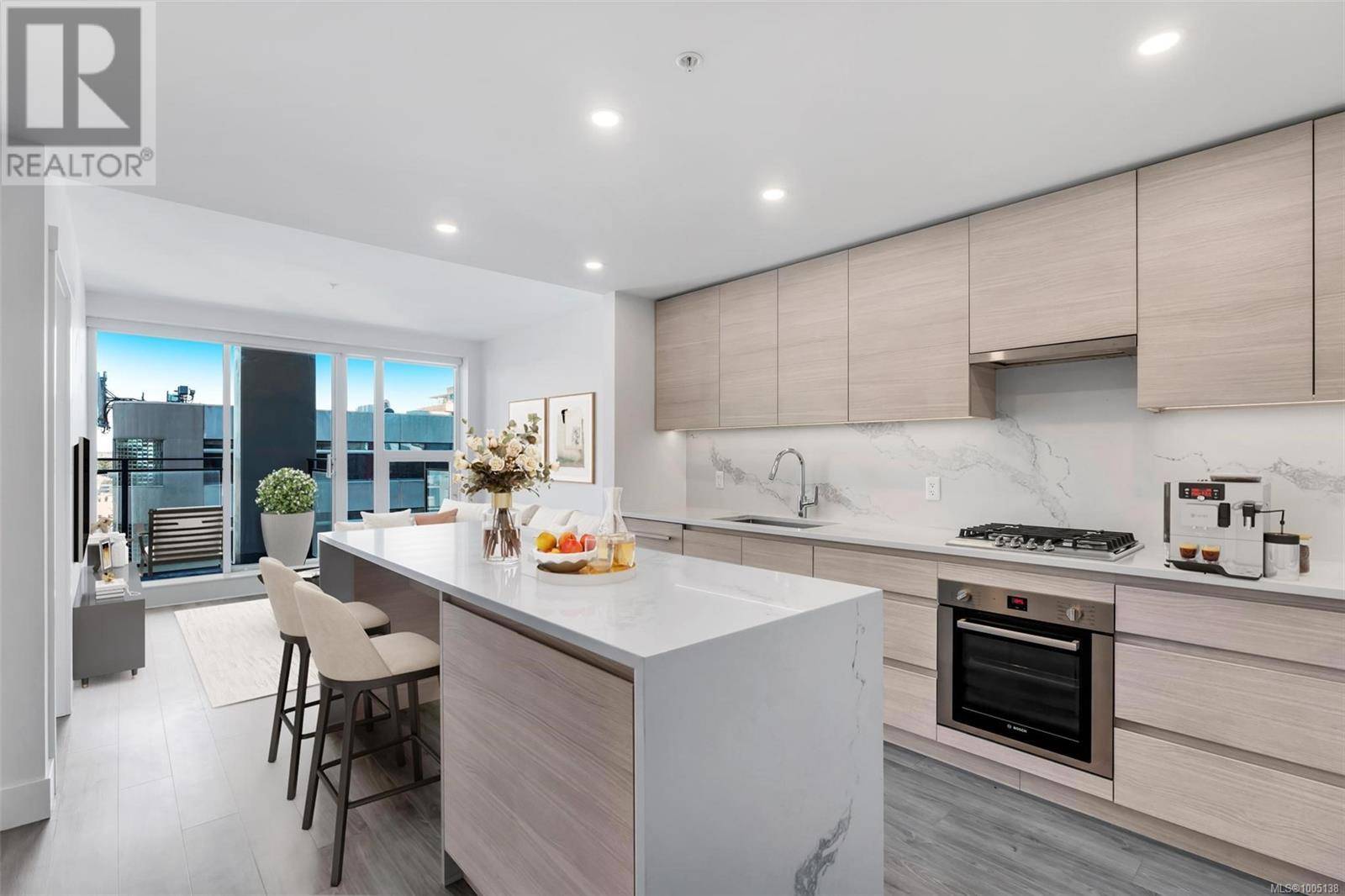 Victoria, BC V8T0C7,777 Herald ST #1204