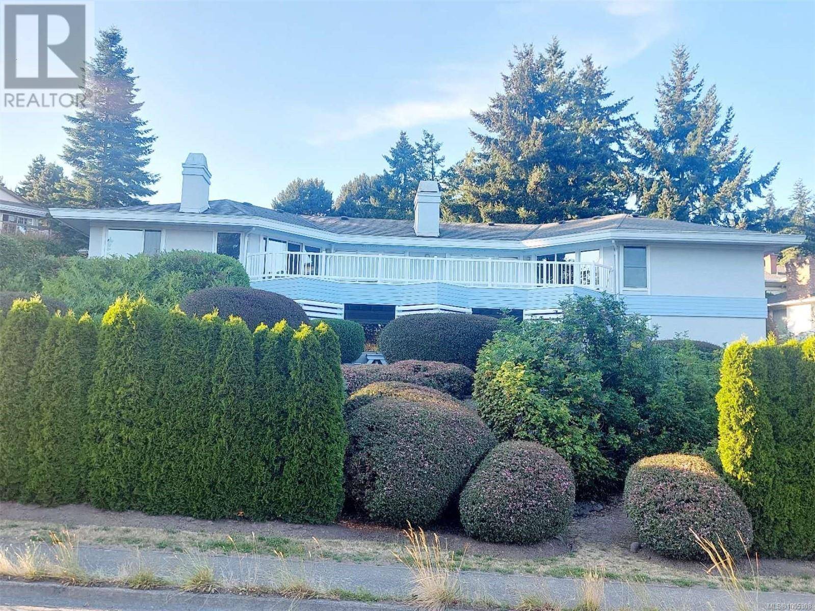 Saanich, BC V8Y3A5,4569 Boulderwood Dr
