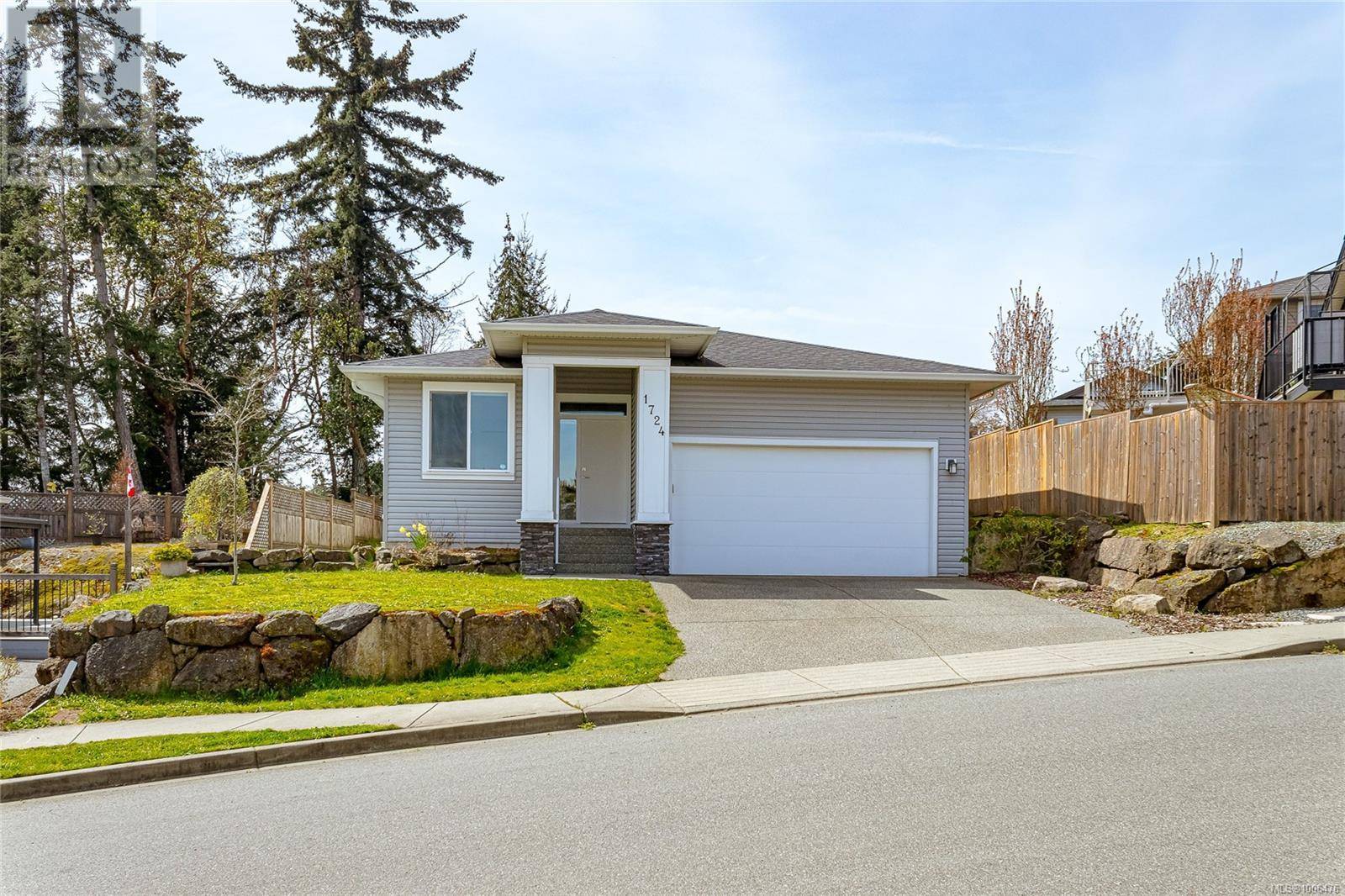 Nanaimo, BC V9X0B3,1724 Harambe Way