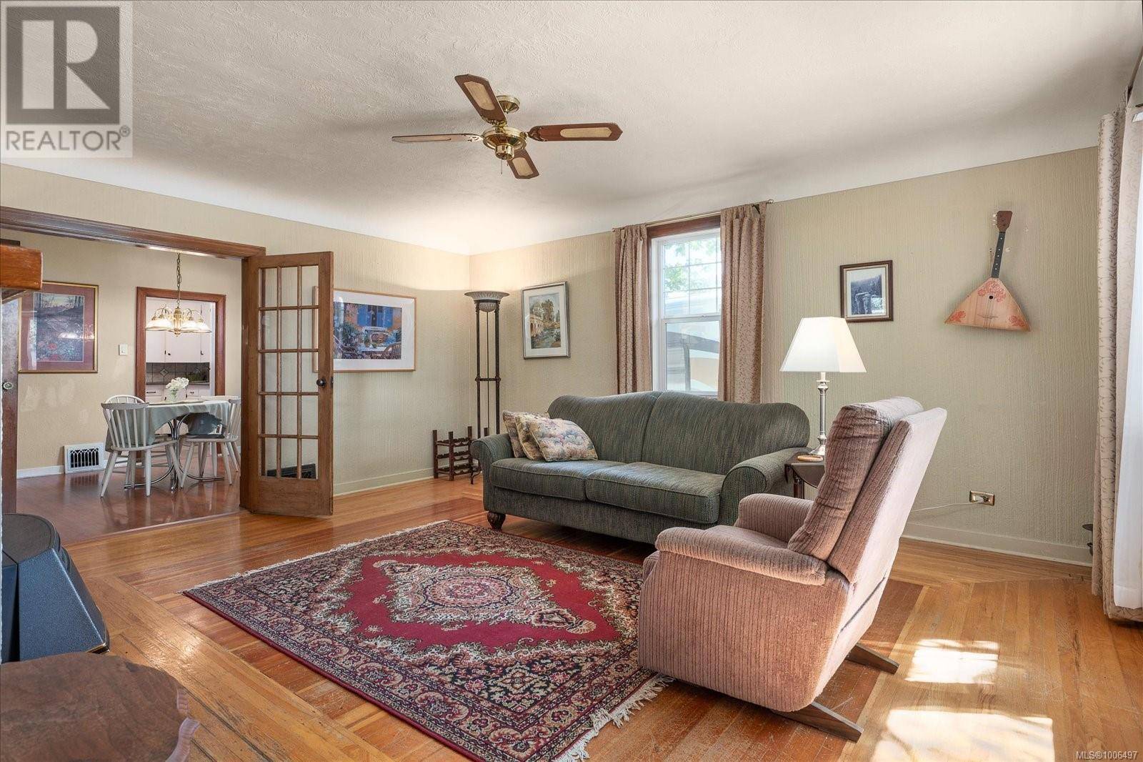Nanaimo, BC V9R1T7,612 Fourth St