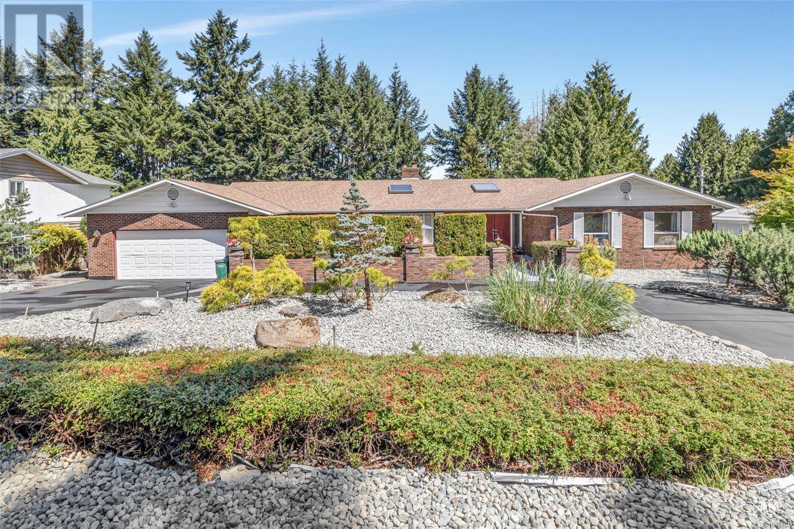 Nanaimo, BC V9V1G6,5540 Oceanview Terr