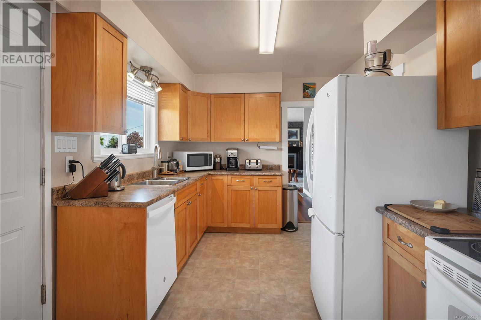 Campbell River, BC V9W1W9,87 Ocean View Rd