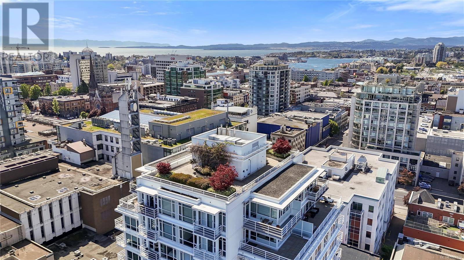 Victoria, BC V8W1N3,834 Johnson ST #1008