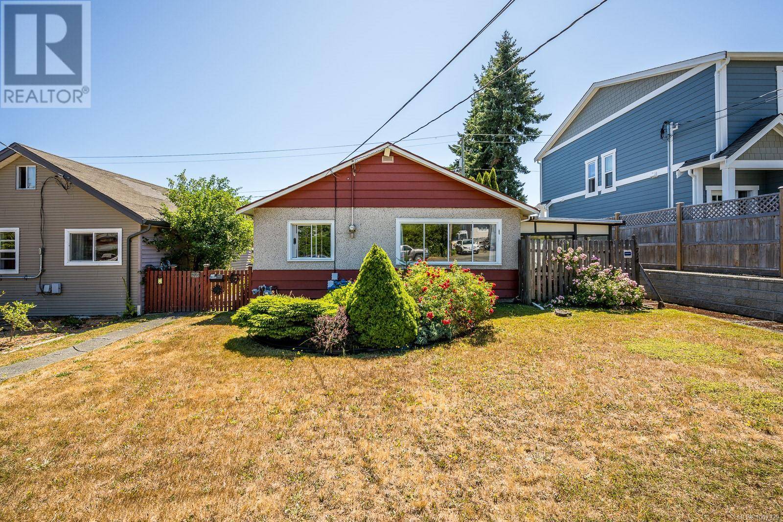 Courtenay, BC V9N1V4,714 12th St