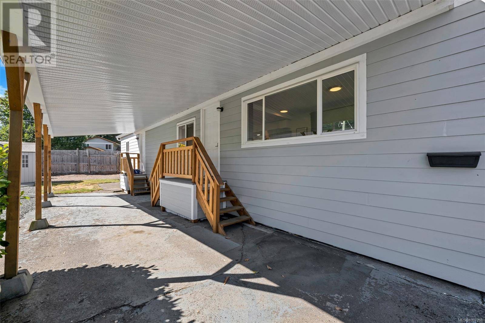 Duncan, BC V9L4X3,2885 Boys RD North #229